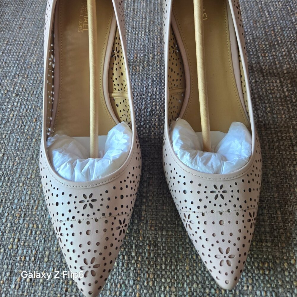 NWOT Michael Kors Floral Light Pink Heels